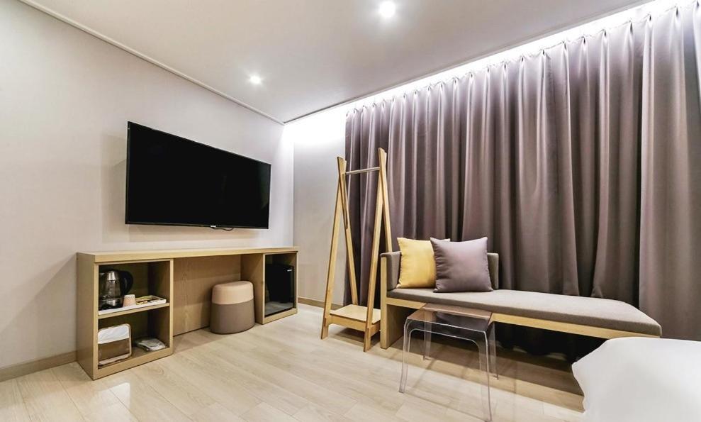 เซนโทร ทัวริสต์ โฮเต็ล Hotel Chilgok ภายนอก รูปภาพ