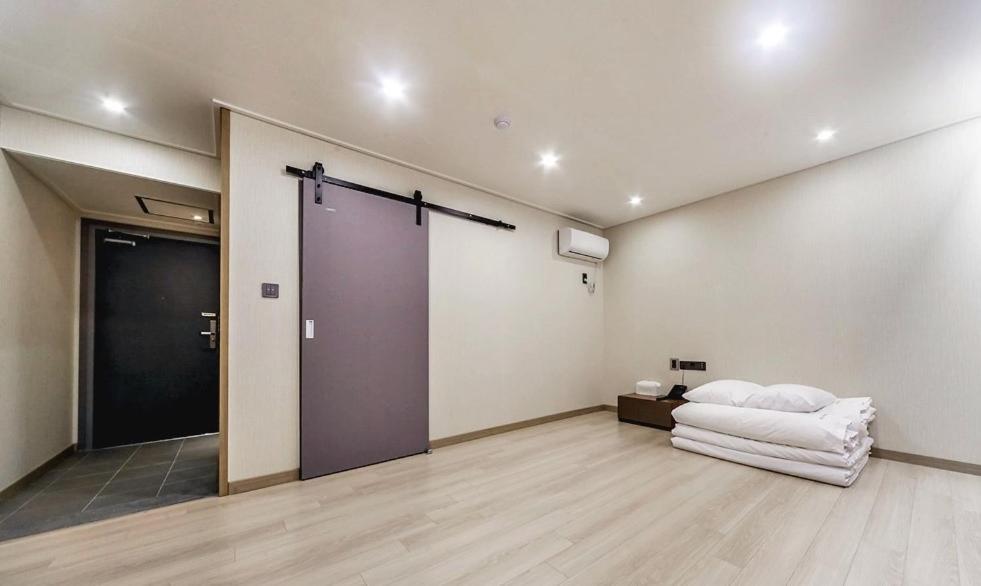 เซนโทร ทัวริสต์ โฮเต็ล Hotel Chilgok ภายนอก รูปภาพ